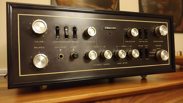 Amply Sansui AU-111