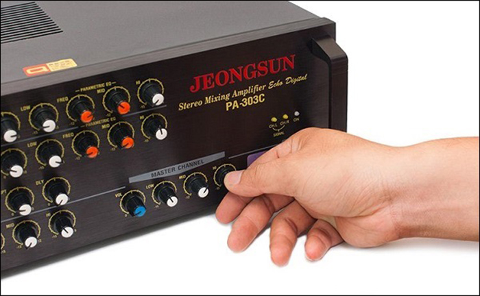 Điều chỉnh amply 8 sò như thế nào?