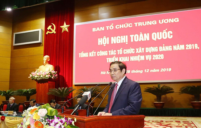 Micro cổ ngỗng để bục để bàn dùng để phát biểu